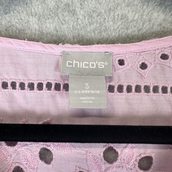 Chico’s Cotton Eyelet Blouse Women’s Size 3 |XL Pullover V-Neck Embroidered Boho - Picture 8 of 10